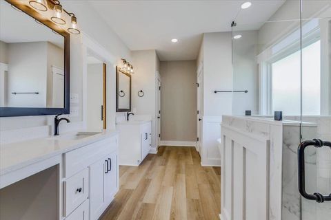 Tiny photo for 37 Windsor Way, Crawfordville, FL 32327 (MLS # 397688)