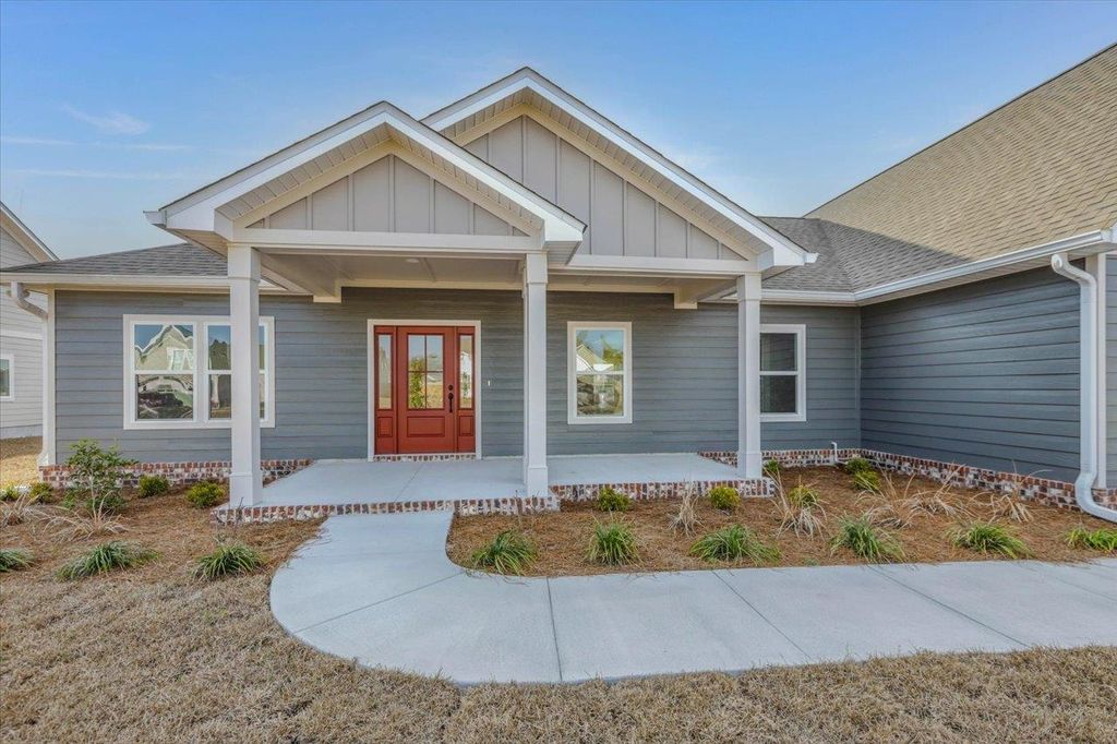 Photo of 37 Windsor Way, Crawfordville, FL 32327 (MLS # 397688)