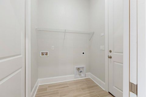Tiny photo for 204 Tulane Way, Tallahassee, FL 32317 (MLS # 383001)