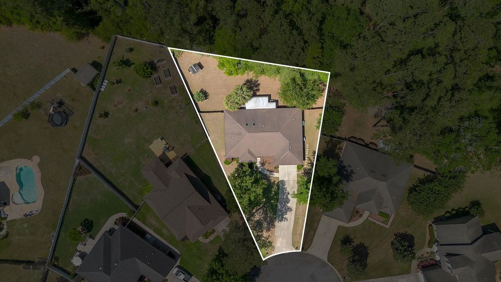 Photo of 3060 Bidhurst Court, Tallahassee, FL 32317 (MLS # 398675)