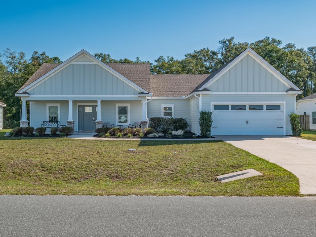 Photo of 33 Stillmont Drive, Crawfordville, FL 32327 (MLS # 392148)