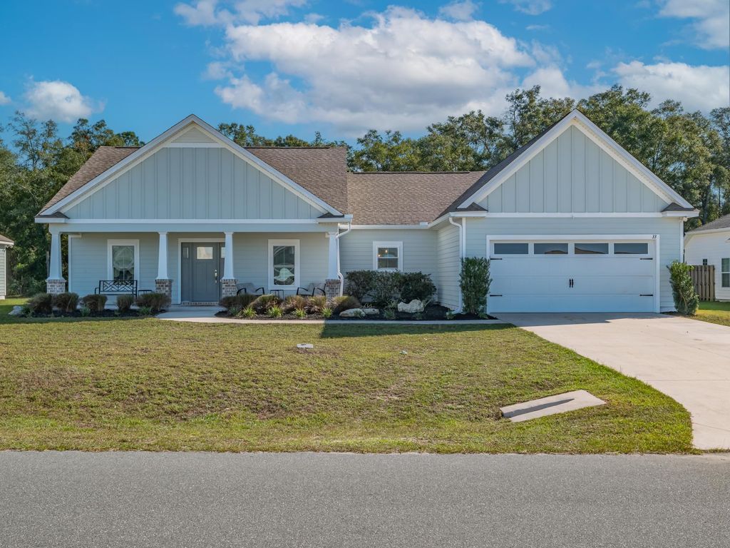 Photo of 33 Stillmont Drive, Crawfordville, FL 32327 (MLS # 392148)