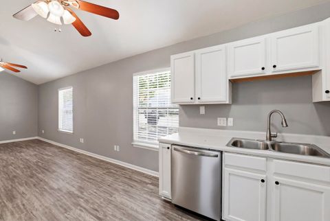 Tiny photo for 315-317 E Jennings Street #1, Tallahassee, FL 32301 (MLS # 399339)