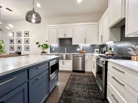 Tiny photo for 1543 Pine Street, Tallahassee, FL 32303 (MLS # 398543)