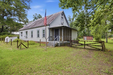 Tiny photo for 11343 Eva Lane, Tallahassee, FL 32317 (MLS # 402879)