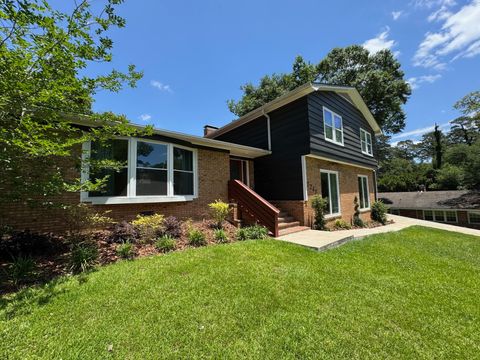 Tiny photo for 2240 Armistead Road, Tallahassee, FL 32308 (MLS # 394670)