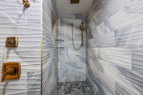 Tiny photo for 201 NW First Avenue, Steinhatchee, FL 32359 (MLS # 395345)