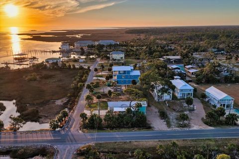 Tiny photo for 201 NW First Avenue, Steinhatchee, FL 32359 (MLS # 395345)