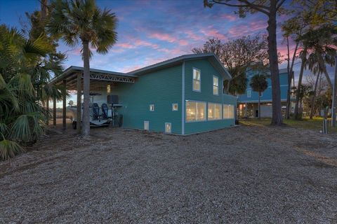 Tiny photo for 201 NW First Avenue, Steinhatchee, FL 32359 (MLS # 395345)