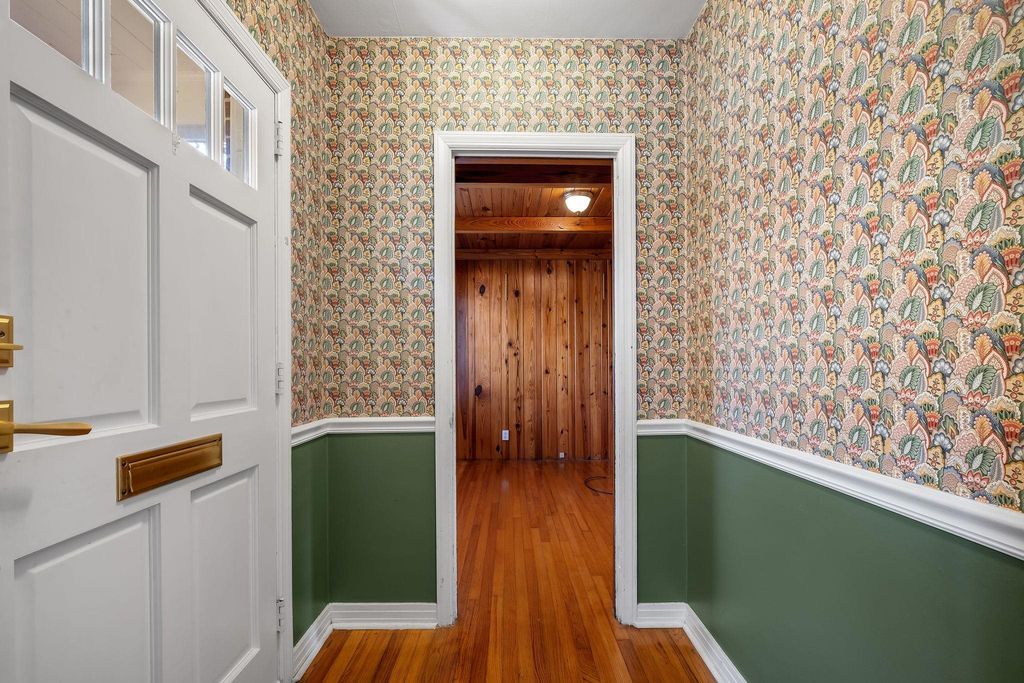 Photo of 1221 Betton Road, Tallahassee, FL 32308 (MLS # 397245)