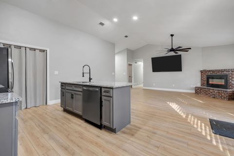 Tiny photo for 2384 TUSCAVILLA Road, Tallahassee, FL 32312 (MLS # 399173)