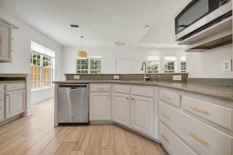 Tiny photo for 848 Eagle View Drive, Tallahassee, FL 32311 (MLS # 391897)