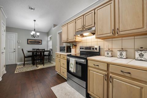 Tiny photo for 2801 GREEN FOREST Lane, Tallahassee, FL 32312 (MLS # 399665)