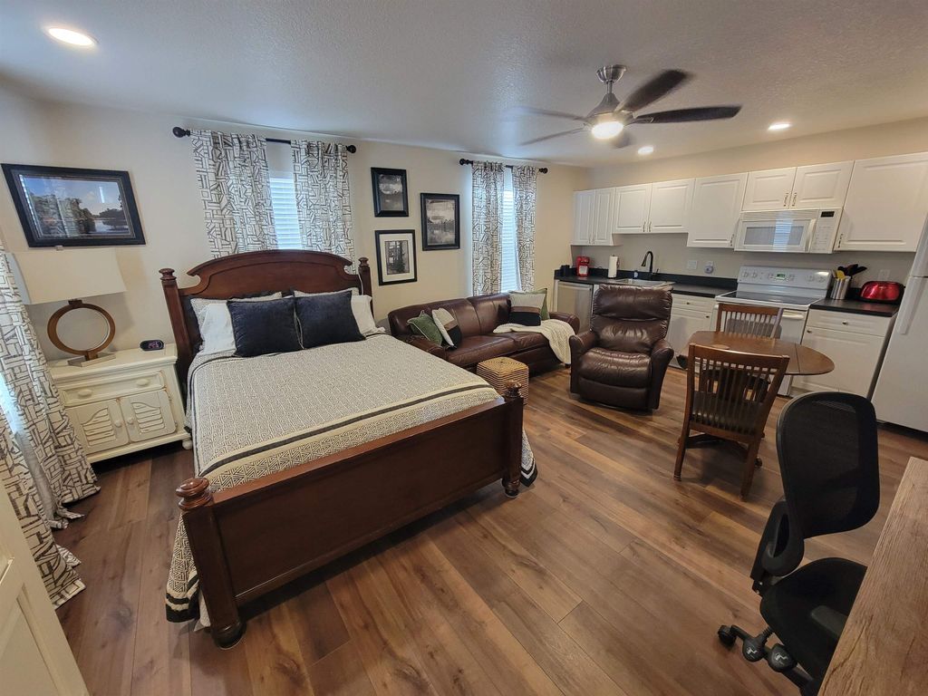 Photo of 3719 Longfellow Drive, Tallahassee, FL 32311 (MLS # 390471)