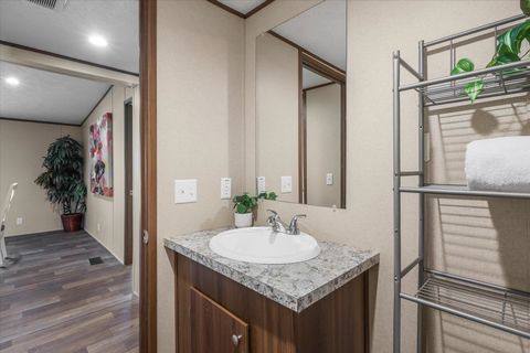 Tiny photo for 8054 Goodwin Dr, Tallahassee, FL 32311 (MLS # 391486)