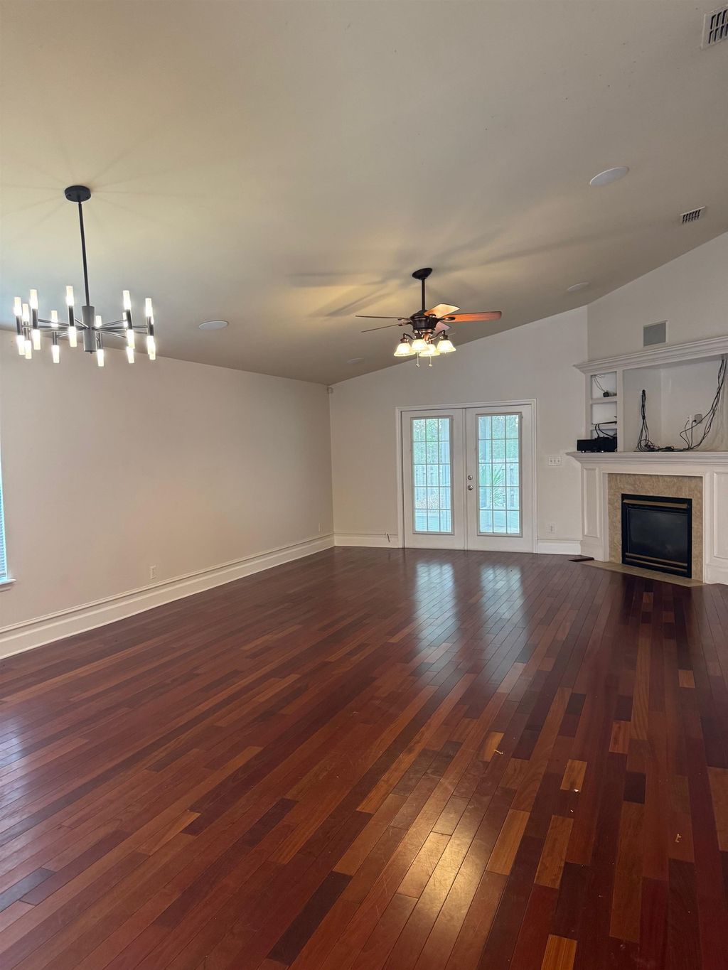 Photo of 2186 Heathrow Dr, Tallahassee, FL 32312 (MLS # 395418)