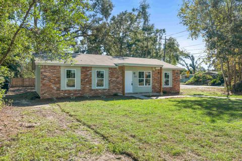 Tiny photo for 2853 Villamore Avenue, Tallahassee, FL 32310 (MLS # 393732)