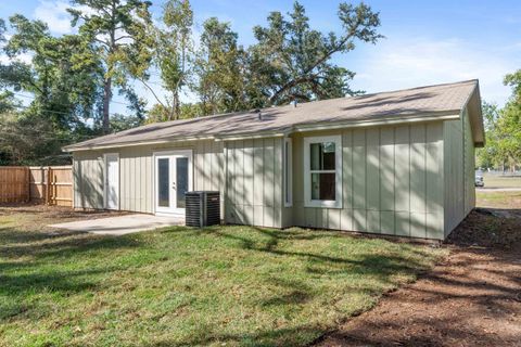 Tiny photo for 2853 Villamore Avenue, Tallahassee, FL 32310 (MLS # 393732)