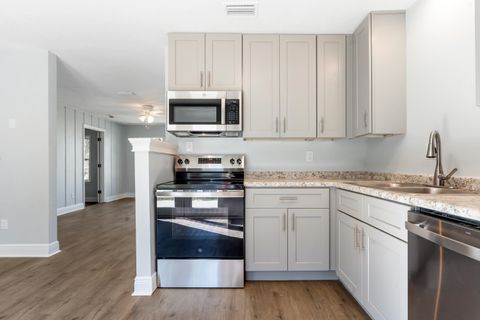 Tiny photo for 2853 Villamore Avenue, Tallahassee, FL 32310 (MLS # 393732)