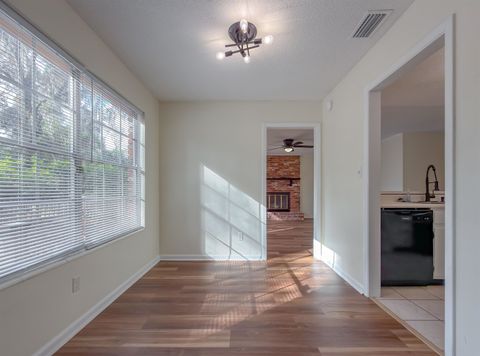 Tiny photo for 307 Sweetbriar Drive, Tallahassee, FL 32312 (MLS # 401832)