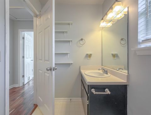 Tiny photo for 481 Stone House Road, Tallahassee, FL 32301 (MLS # 401670)