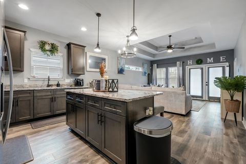 Tiny photo for 977 Indigo Creek Way, Tallahassee, FL 32301 (MLS # 395262)