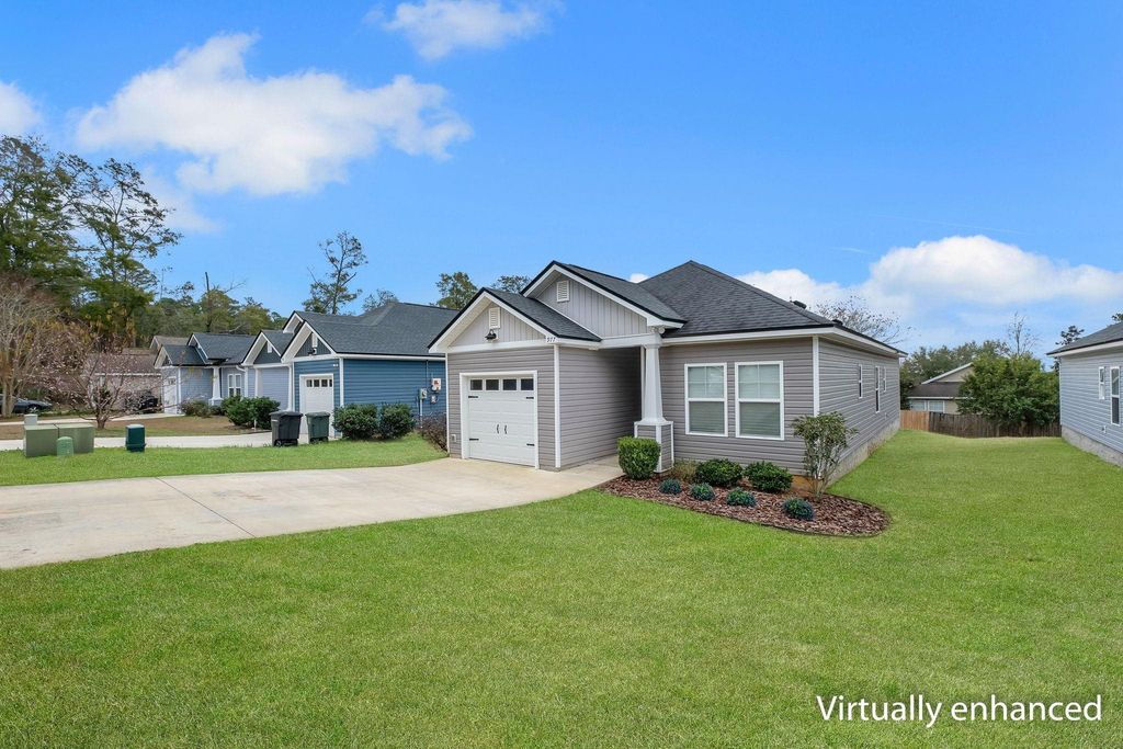Photo of 977 Indigo Creek Way, Tallahassee, FL 32301 (MLS # 395262)