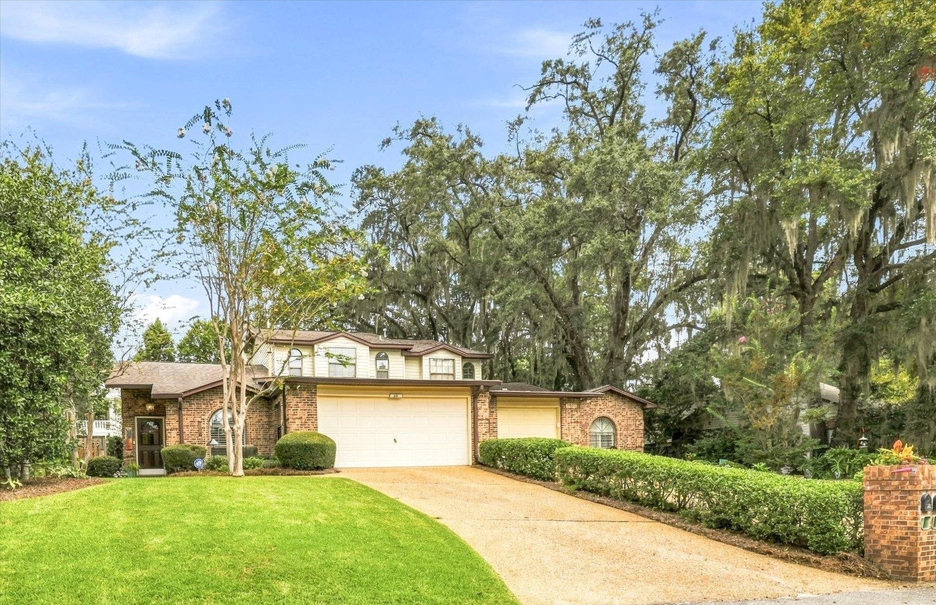 1400 Denholm Drive