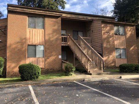 Photo of 1414 WILLOW BEND Way #C, Tallahassee, FL 32301 (MLS # 391409) Photo of 1414 WILLOW BEND Way #C, Tallahassee, FL 32301 (MLS # 391409)