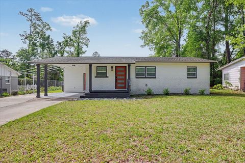 Photo of 713 Stafford Street, Tallahassee, FL 32305 (MLS # 398491)