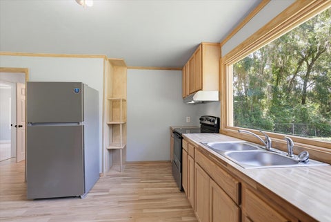 Tiny photo for 2001 Summer Lane, Tallahassee, FL 32305 (MLS # 402330)