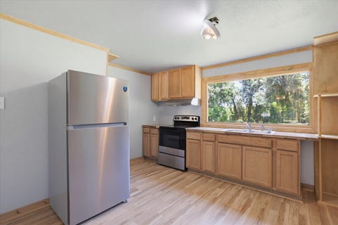 Tiny photo for 2001 Summer Lane, Tallahassee, FL 32305 (MLS # 402330)