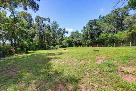 Tiny photo for 2001 Summer Lane, Tallahassee, FL 32305 (MLS # 402330)