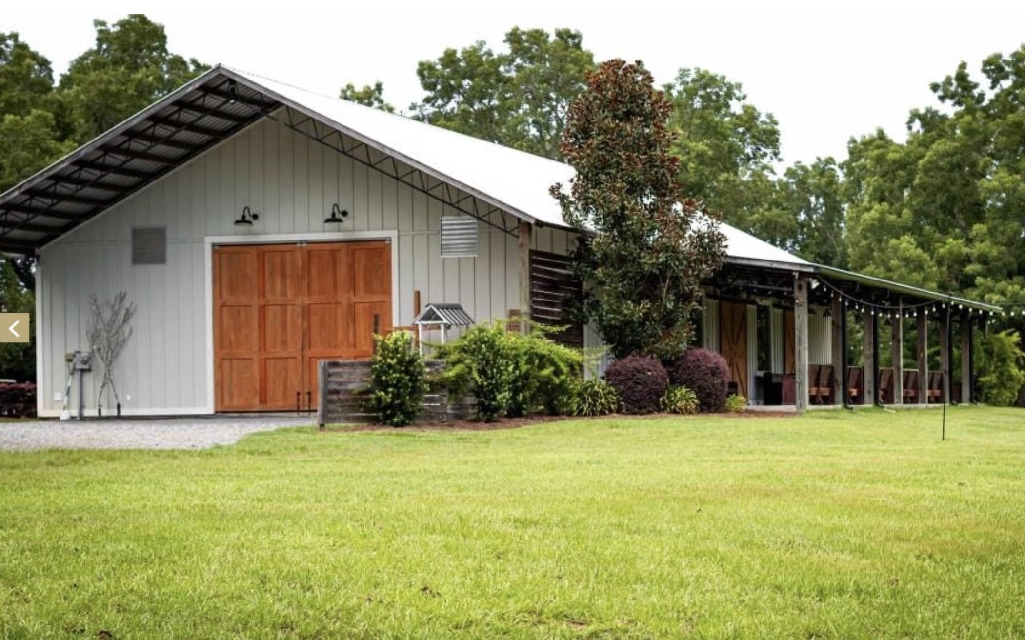 400 Nesbitt Road