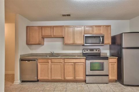 Tiny photo for 3000 S Adams Street #412, Tallahassee, FL 32301 (MLS # 395526)