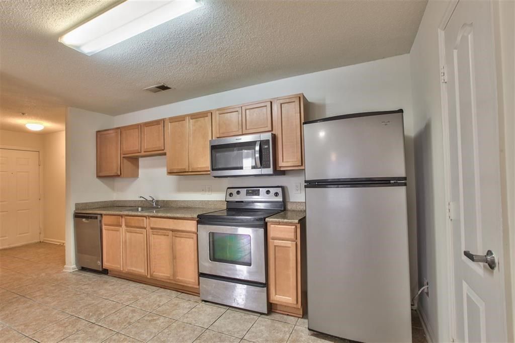 Photo of 3000 S Adams Street #412, Tallahassee, FL 32301 (MLS # 395526)