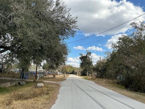 Tiny photo for 9910 Lorrayne Road, Other Florida, FL 33578 (MLS # 396826)