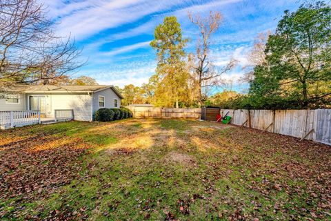Tiny photo for 3216 CORAL SEA Court, Tallahassee, FL 32312 (MLS # 394492)