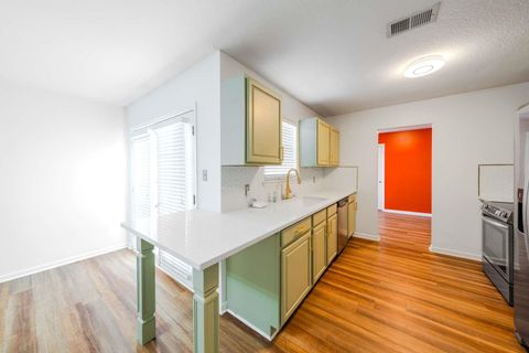 Tiny photo for 3216 CORAL SEA Court, Tallahassee, FL 32312 (MLS # 394492)