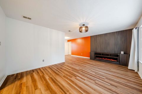 Tiny photo for 3216 CORAL SEA Court, Tallahassee, FL 32312 (MLS # 394492)