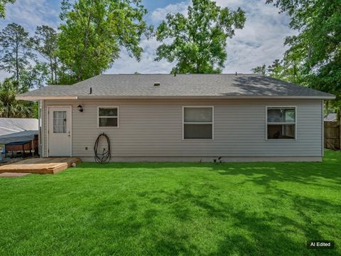 Tiny photo for 78 Pueblo Trail, Crawfordville, FL 32327 (MLS # 399155)