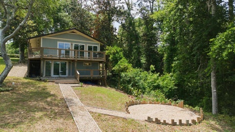 Tiny photo for 1941 COLLINS LANDING Road, Tallahassee, FL 32310 (MLS # 399730)
