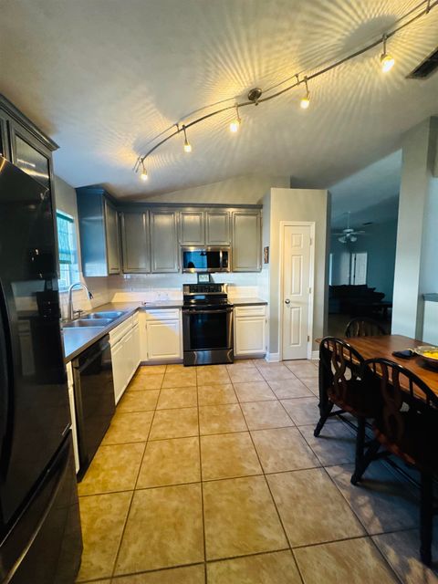 Tiny photo for 1493 Applewood Way, Tallahassee, FL 32312 (MLS # 397008)