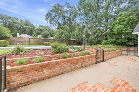 Tiny photo for 2125 Trescott Drive, Tallahassee, FL 32308 (MLS # 401440)