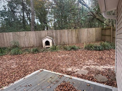 Tiny photo for 3146 Oak Hammock Ct Ct, Tallahassee, FL 32301 (MLS # 393713)