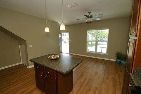 Tiny photo for 1943 Ann Arbor Avenue, Tallahassee, FL 32304 (MLS # 400465)
