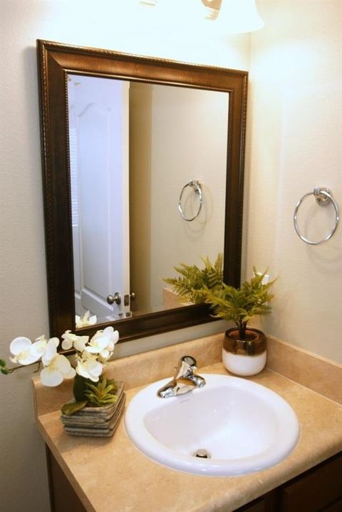 Tiny photo for 1943 Ann Arbor Avenue, Tallahassee, FL 32304 (MLS # 400465)