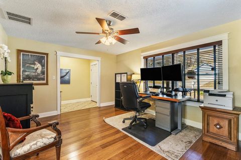 Tiny photo for 2013 Pepperidge Way, Tallahassee, FL 32308 (MLS # 395874)