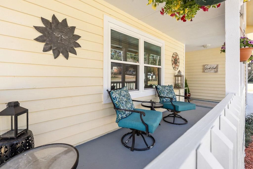 Photo of 2013 Pepperidge Way, Tallahassee, FL 32308 (MLS # 395874)