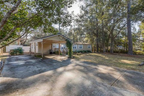 Tiny photo for 2081 MISTLETOE Court, Tallahassee, FL 32317 (MLS # 395620)